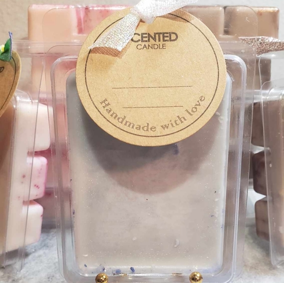 Wax Melts - Blueberry Swirl Handmade 100% soy. 2.8 net oz - Picture 3 of 3